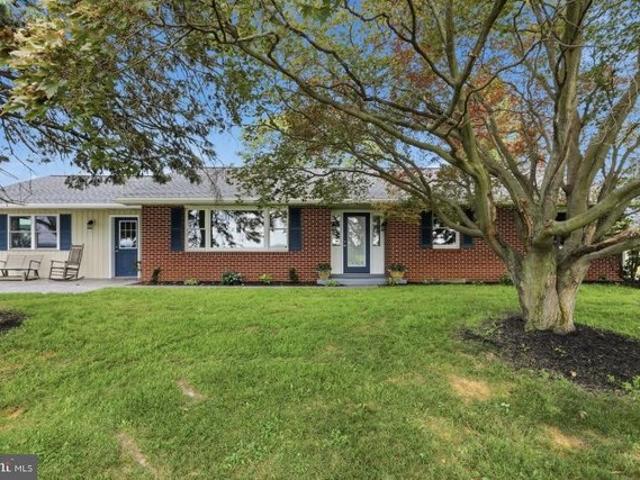 House for sale in Cumberland, Pennsylvania