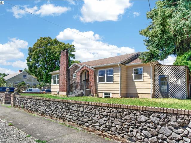 Commercial for sale in Oregonia