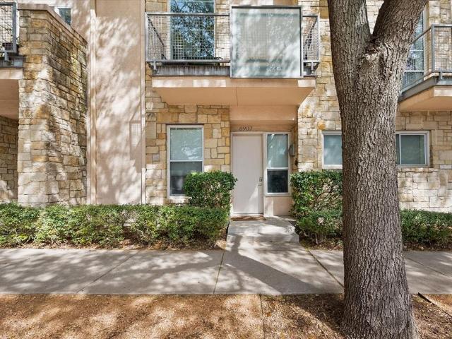 Townhouse for sale in Denton, Texas