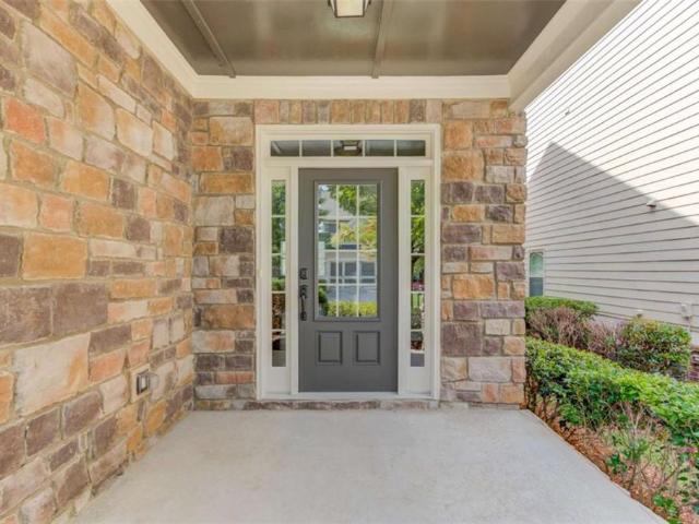 House for sale in Flowery Branch, Georgia