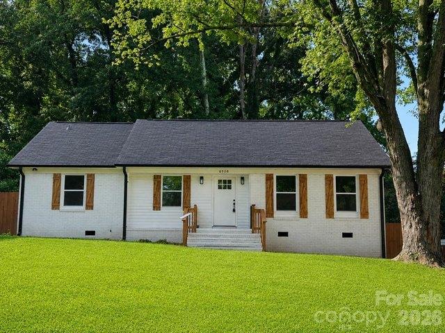 House for sale in Mecklenburg, North Carolina