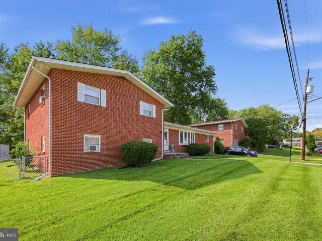 House for sale in Rosecroft Park, Oxon Hill
