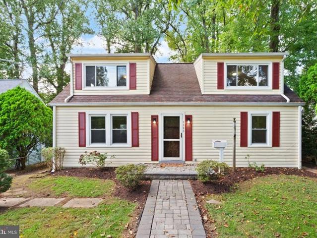 House for sale in Falls Church, Virginia