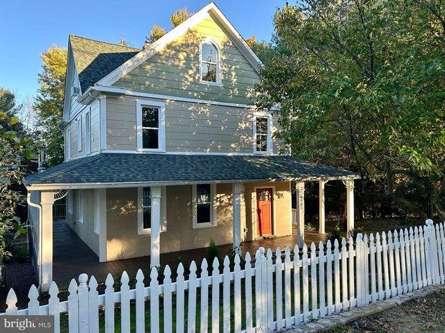 House for sale in Springdale, Braddock Heights