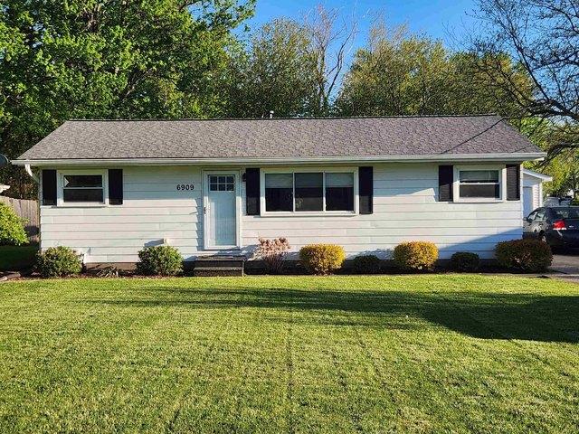 House for sale in Carrollton, Michigan
