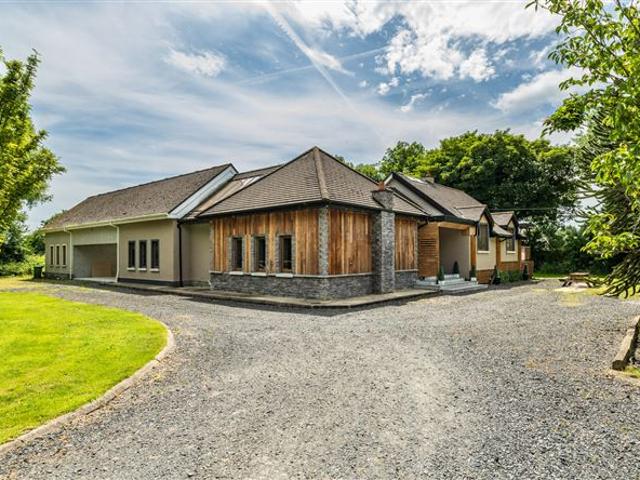 Detached House for sale in Donadea, North Tipperary