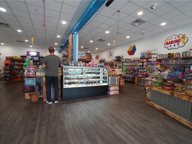 Commercial for sale in Downtown, Beaver