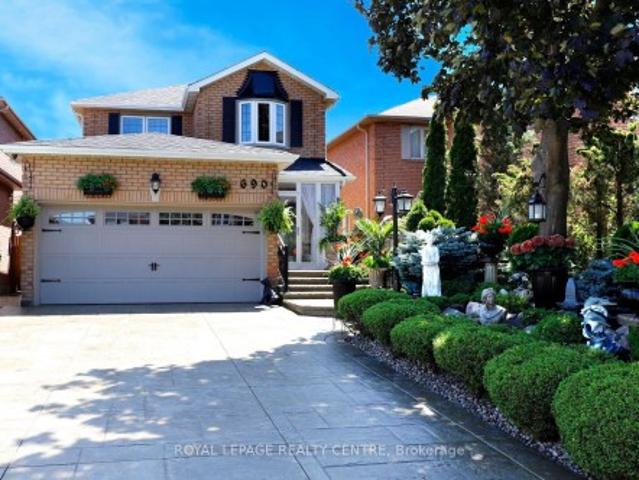 House for sale in Mississauga, Ontario