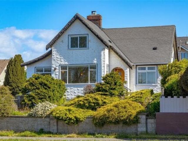 Property for sale in Victoria, British Columbia