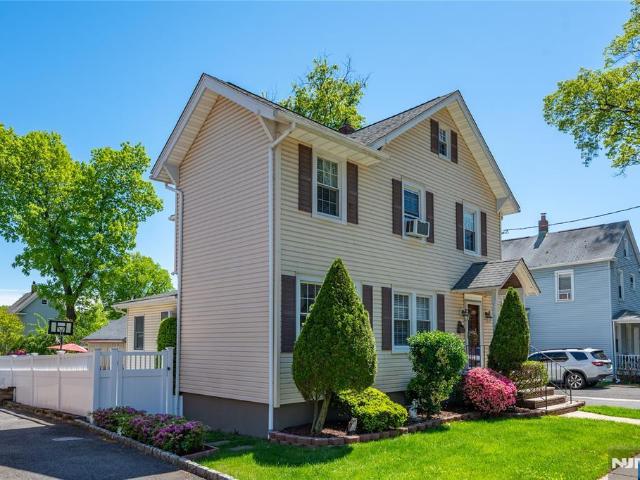 House for sale in Maywood, New Jersey