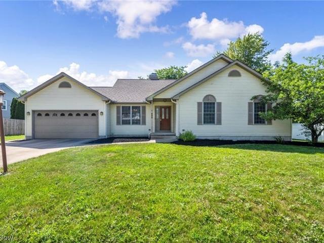 House for sale in Sheffield Lake, Ohio