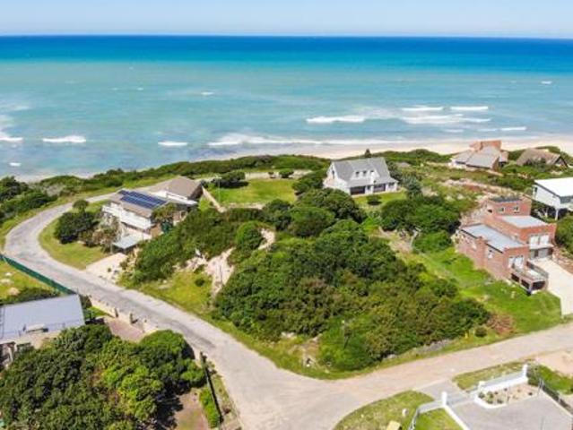Land for sale in Cape St Francis, Eastern Cape