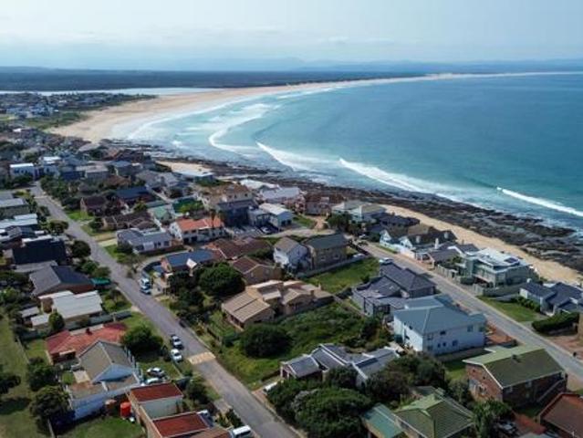 Land for sale in Cape St Francis, Eastern Cape
