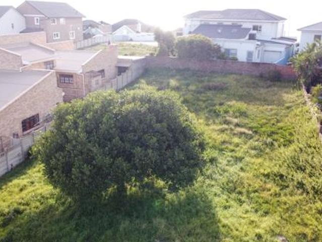 Land for sale in Cape St Francis, Eastern Cape