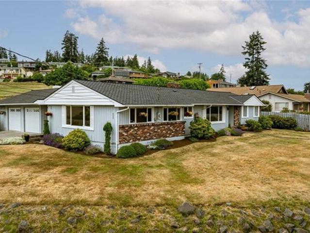 House for sale in Oak Harbor, Island County