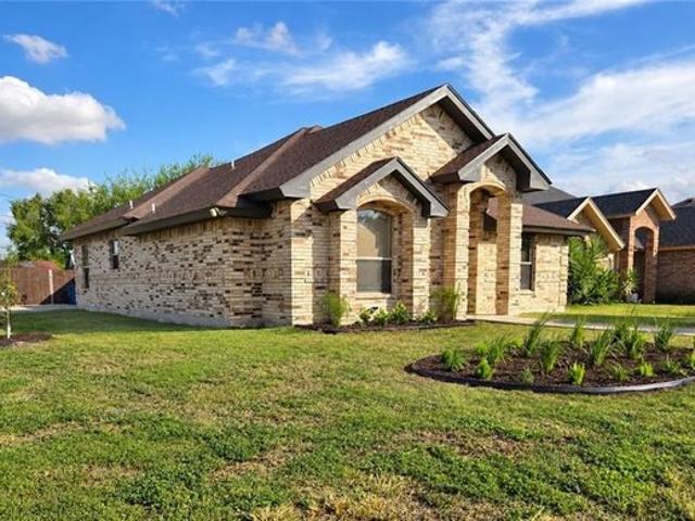 House for sale in Cameron, Texas