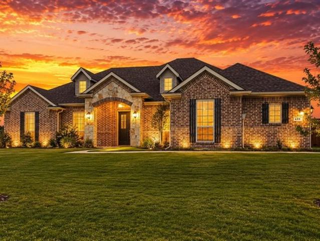 House for sale in Ellis, Texas
