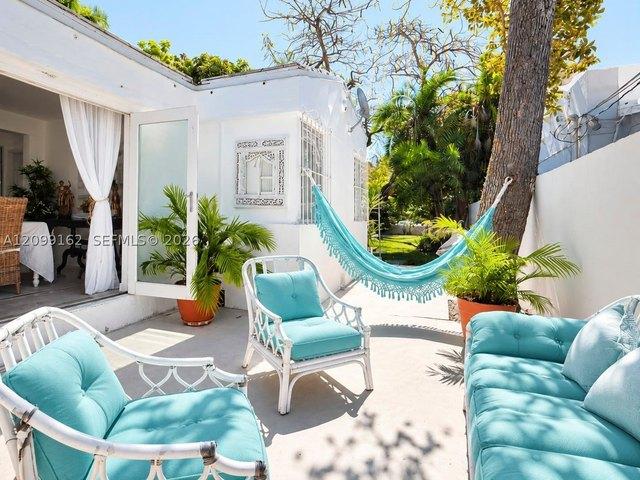 House for sale in Isle of Normandy, Miami Beach