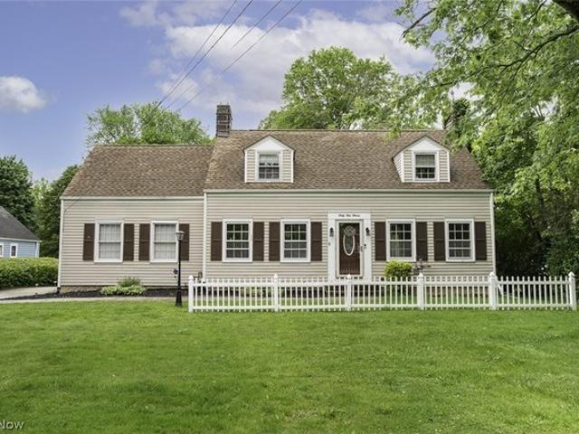 House for sale in Independence, Ohio