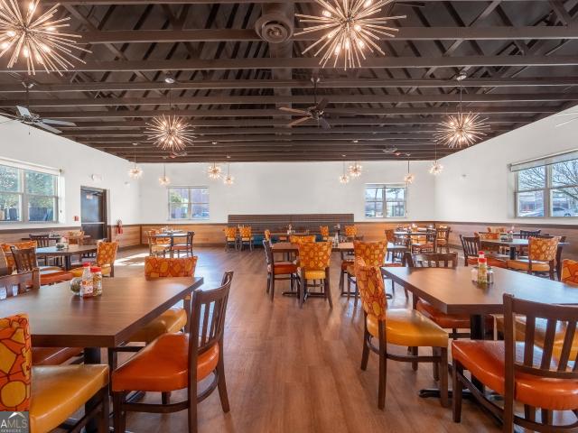 Commercial for sale in Douglasville Commercial for sale in Douglasville