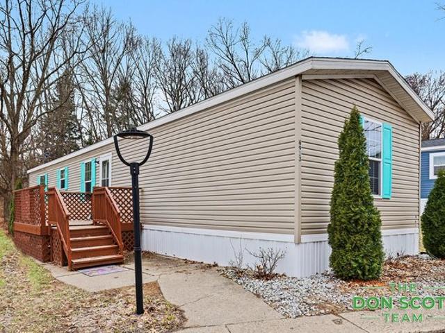 House for sale in Rockford, Michigan