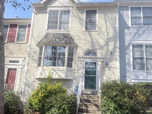 Townhouse for sale in Centreville, Fairfax County