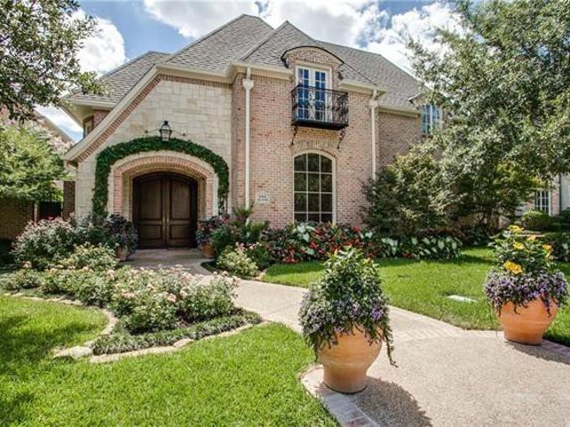 House for sale in Dallas, Texas