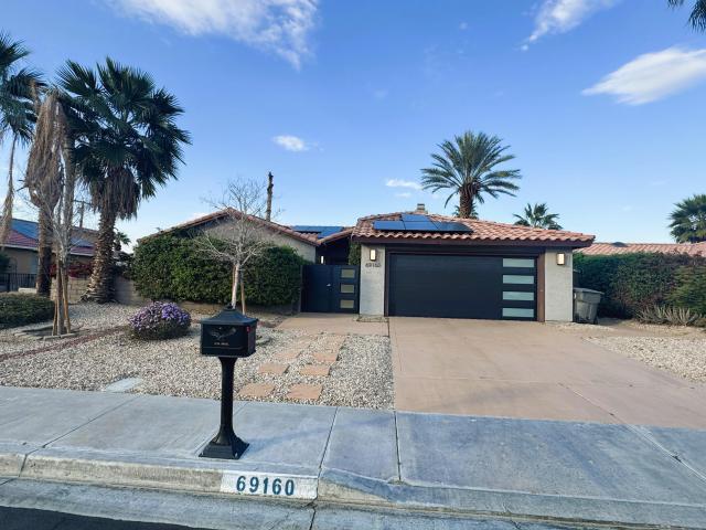 House for sale in Cathedral City, California