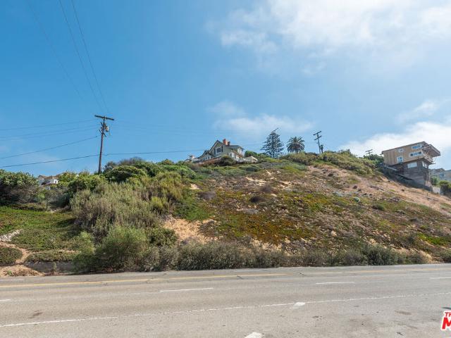 Land for sale in Canoga Park, California