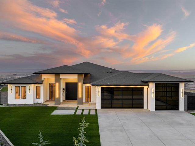 House for sale in Kennewick, Washington
