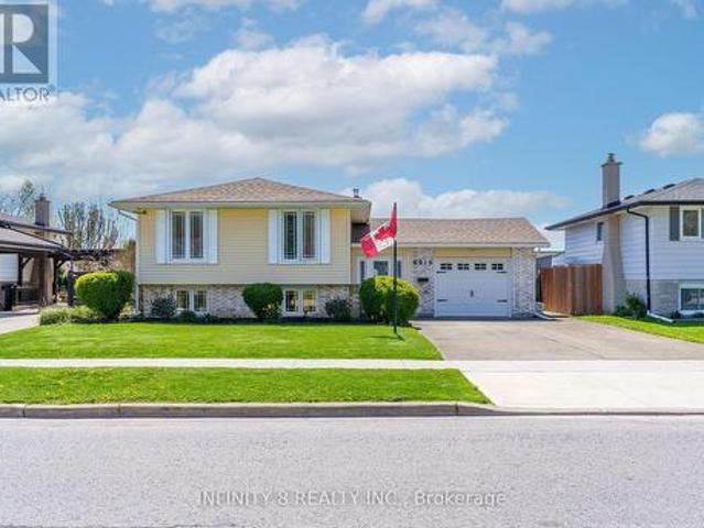 House for sale in Niagara, Ontario