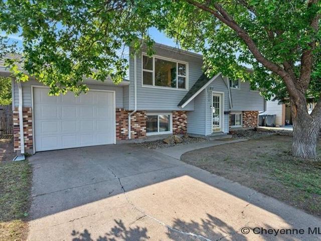 House for sale in Wyoming