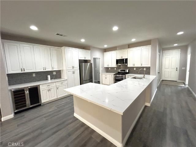 Property for rent in Mira Loma, California