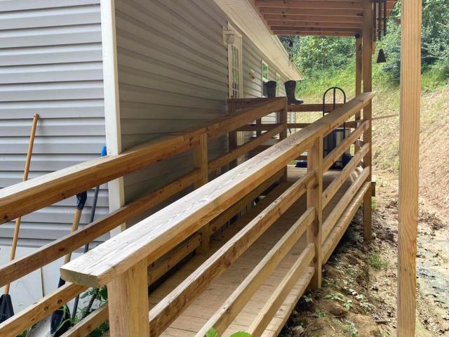 House for sale in Pineville, Kentucky