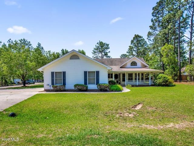 House for sale in Vass, North Carolina