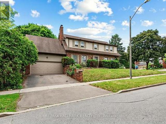 House for sale in Willowdale, Toronto