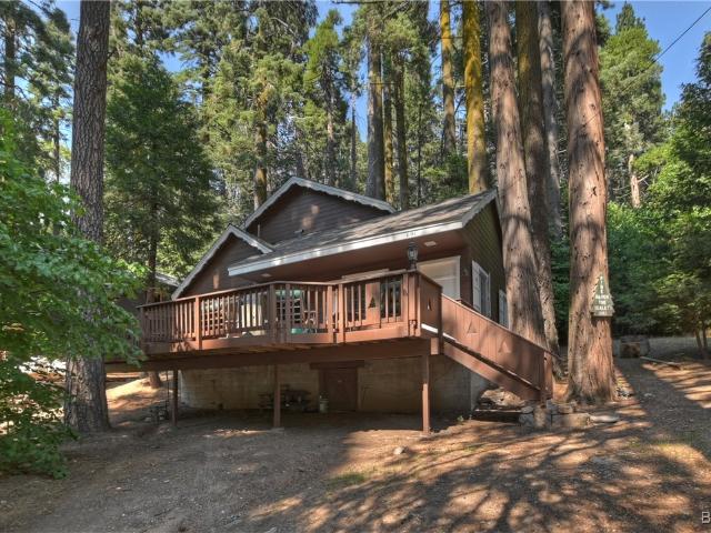 House for sale in Cedar Glen, California
