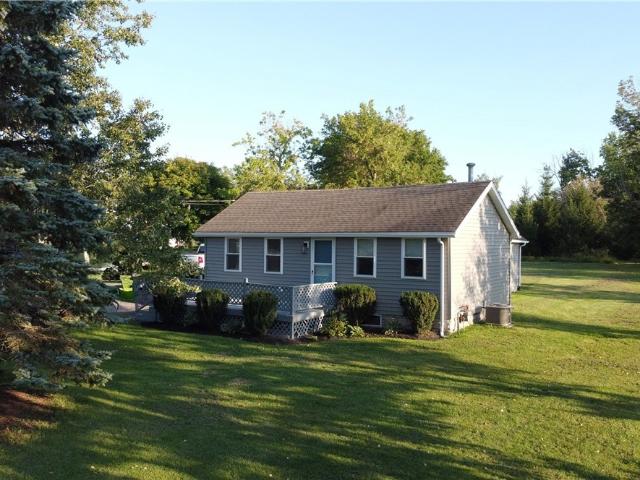 House for sale in Bowmansville, New York