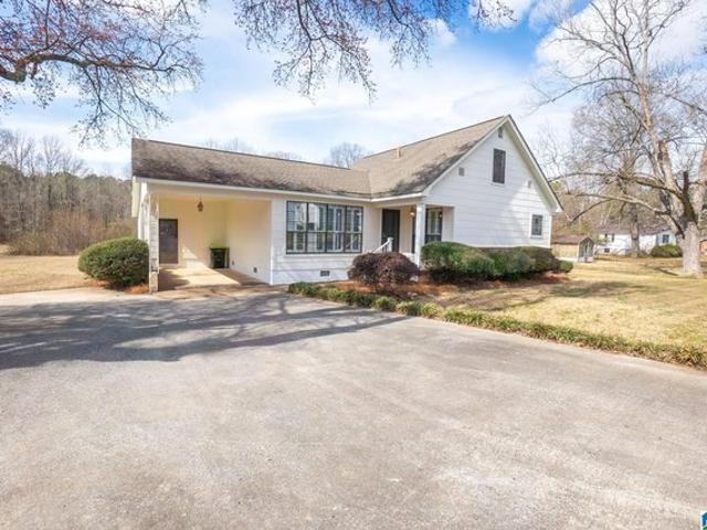 House for sale in Alpine, Alabama