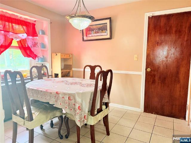 House for sale in Teaneck, New Jersey