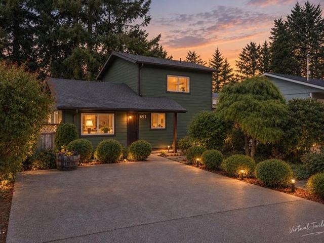 House for sale in Oregonia