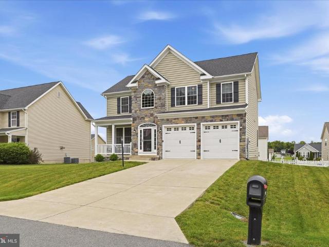 House for sale in Bunker Hill, West Virginia