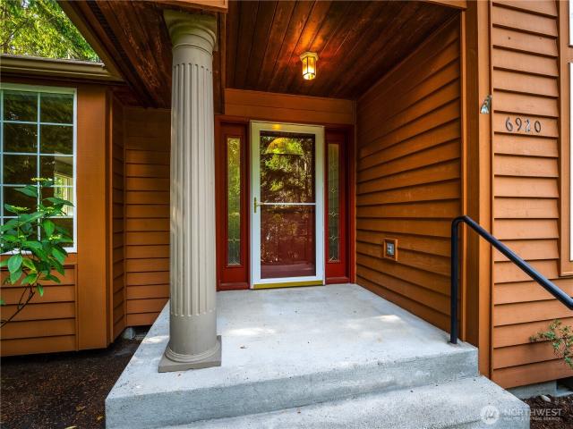 House for sale in University Place, Washington