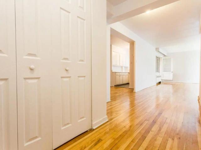 Apartment for rent in St. Leonard's, Quebec