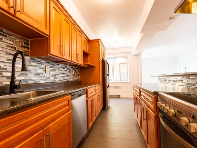 Apartment for rent in St. Leonard's, Quebec