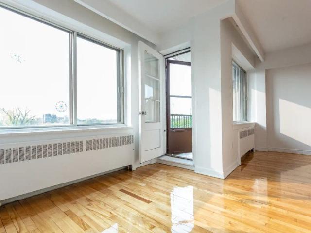 Apartment for rent in Côte-des-Neiges–Notre-Dame-de-Grâce, Montréal