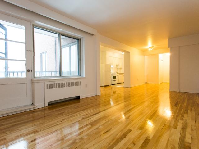 Apartment for rent in St. Leonard's, Quebec