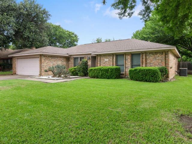 House for sale in North Richland Hills