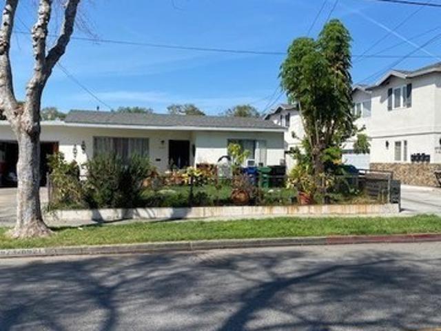 House for sale in Bell, California