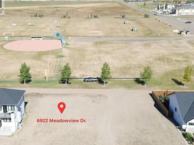 Land for sale in Stettler, Alberta